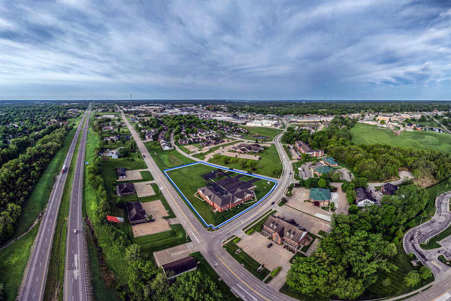 3904 Beck Rd, Saint Joseph, MO for sale - Building Photo - Image 3 of 24