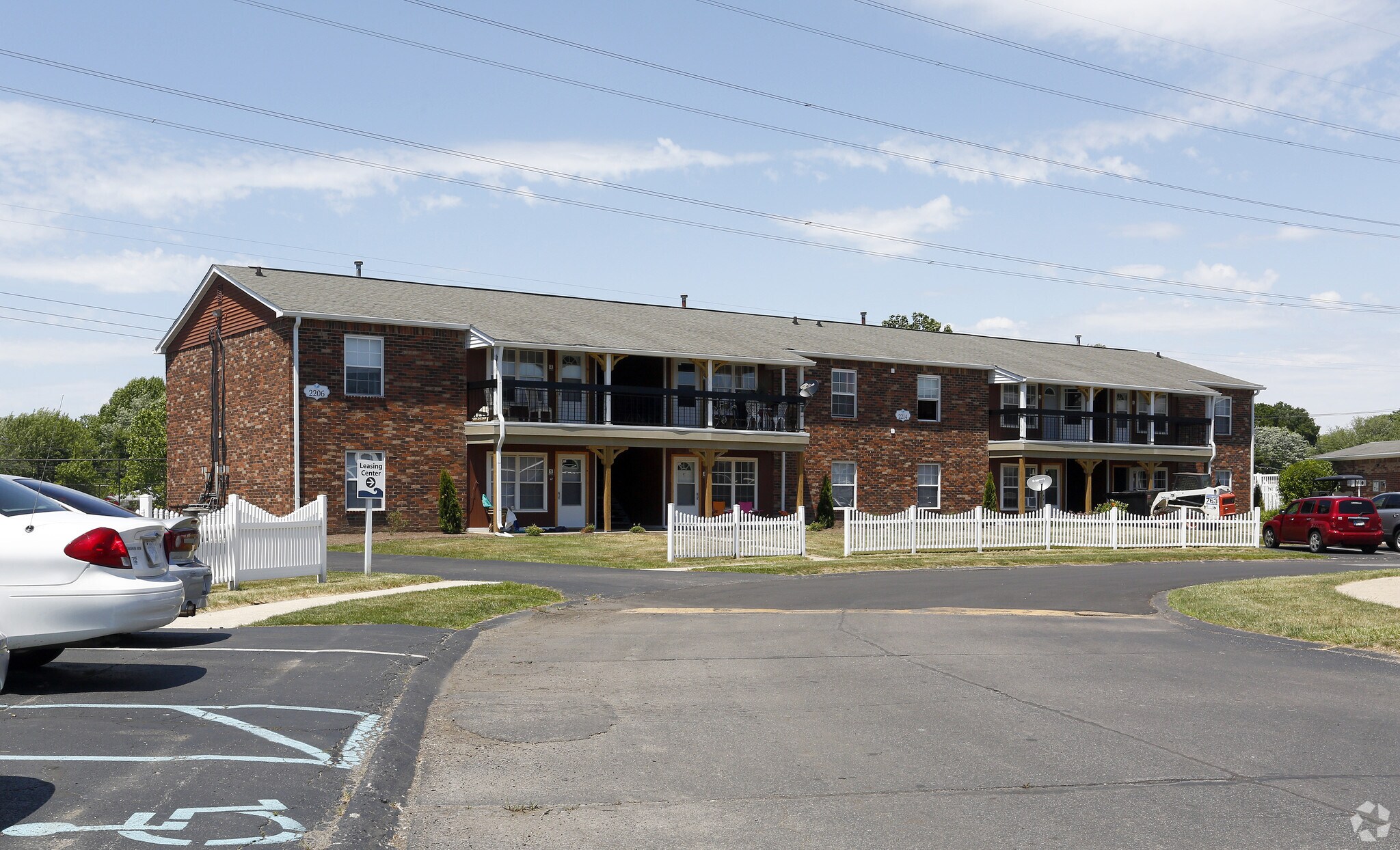 2220 E Stop 13 Rd, Indianapolis, IN for sale Primary Photo- Image 1 of 1