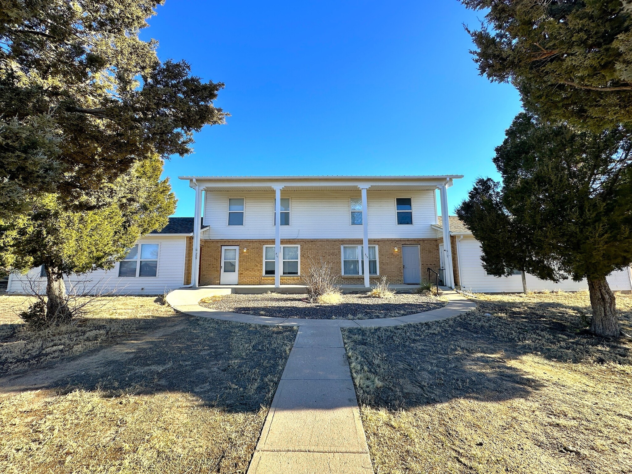 309 8th St, Hugo, CO for sale Primary Photo- Image 1 of 50
