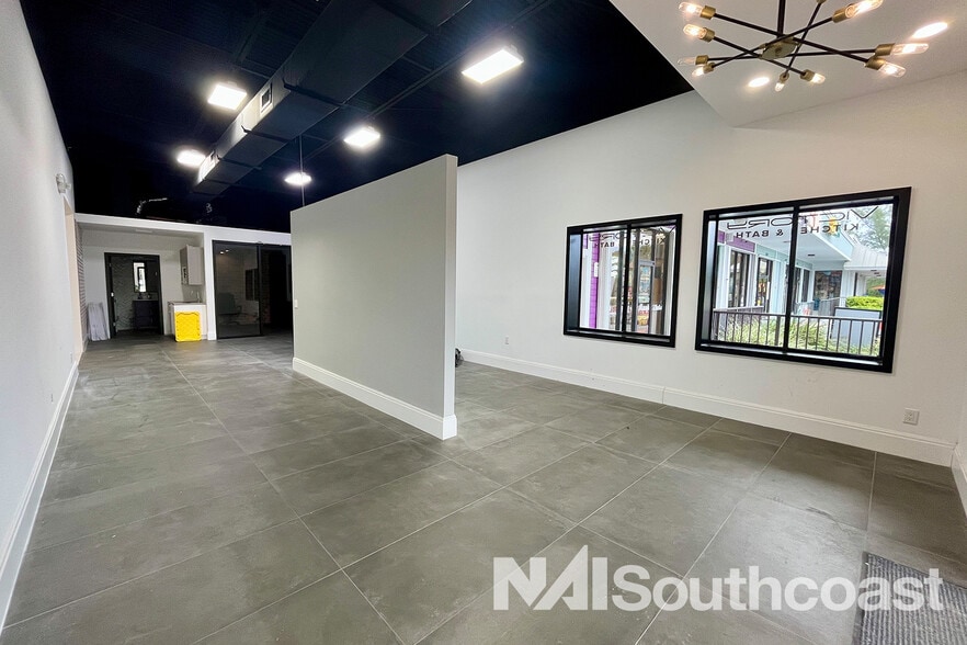 4392 NE Ocean Blvd, Jensen Beach, FL for lease - Building Photo - Image 3 of 18