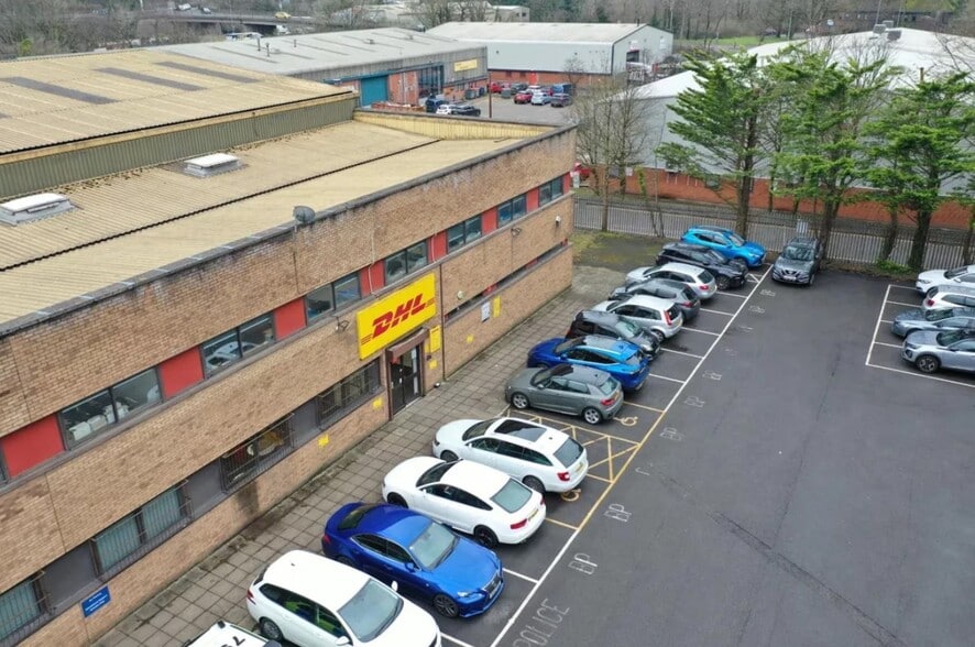 32 Dol Isaf, Radyr for lease - Building Photo - Image 2 of 3
