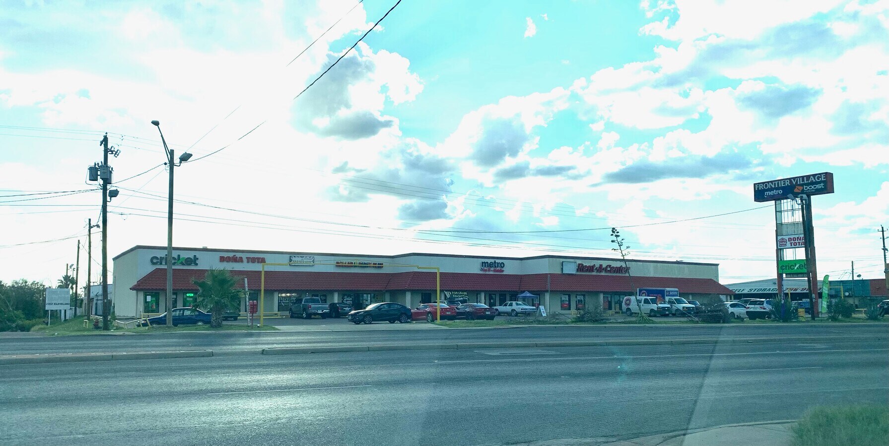 608 US Highway 83, Laredo, TX 78043