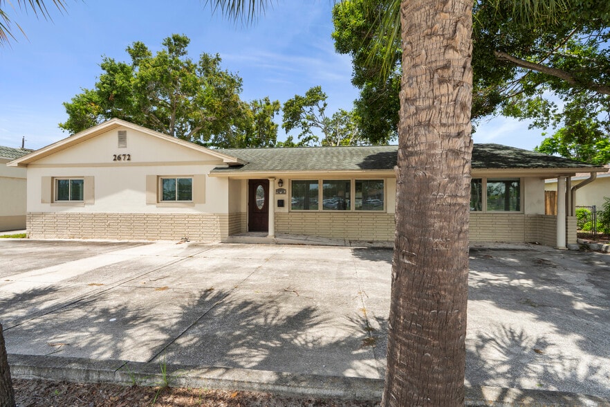 2672 66th St N, Saint Petersburg, FL for sale - Building Photo - Image 3 of 34
