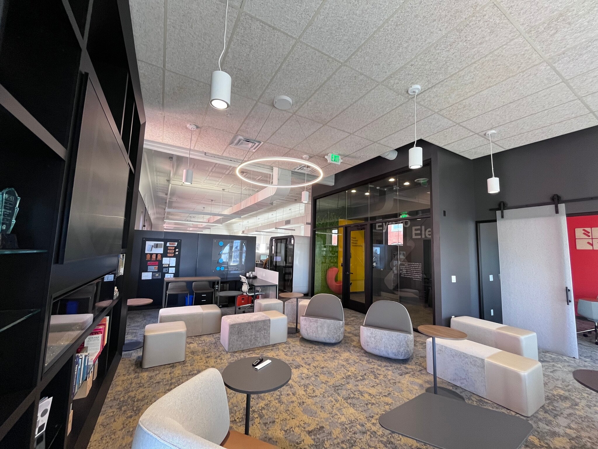 326-328 S High St, Columbus, OH for sale Interior Photo- Image 1 of 4