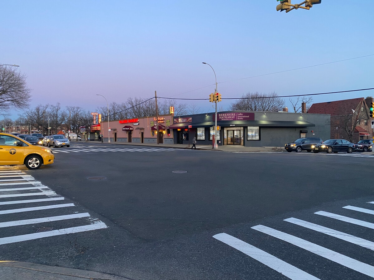 2060420624 Hillside Ave, Queens Village, NY 11427