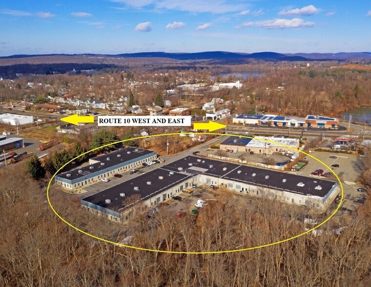 17 Route 10 E, Succasunna, NJ for lease - Building Photo - Image 2 of 4