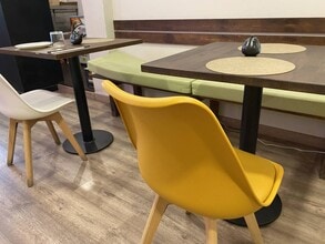 Retail in Barcelona, Barcelona for lease Interior Photo- Image 2 of 5