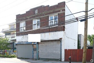 11307 Rockaway Beach Blvd, Neponsit, NY for lease Building Photo- Image 1 of 1