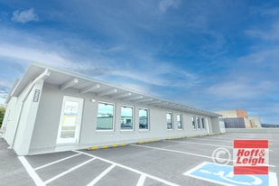 625 Arrawanna St, Colorado Springs CO - Parking Garage