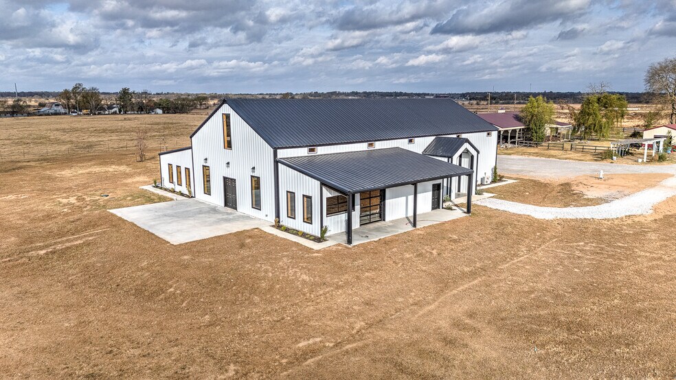 6123 SW Anglin Rd, Bentonville, AR for sale - Primary Photo - Image 1 of 1