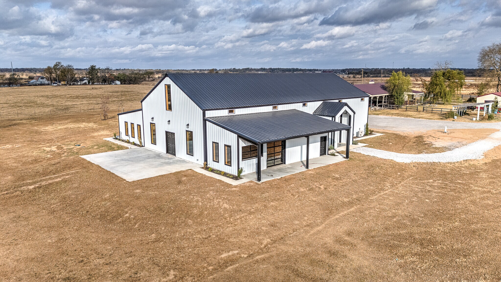 6123 SW Anglin Rd, Bentonville, AR for sale Primary Photo- Image 1 of 1