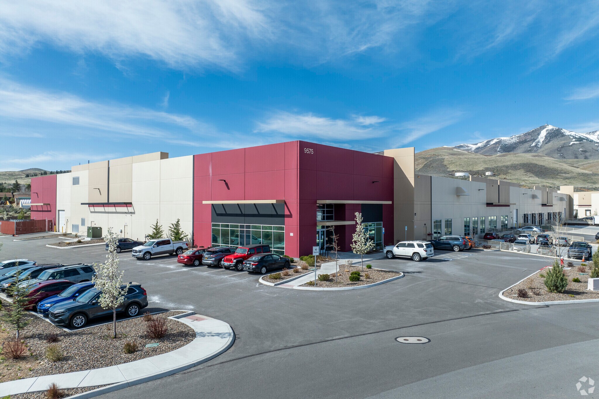 9575 N Virginia St, Reno, NV for sale Primary Photo- Image 1 of 1