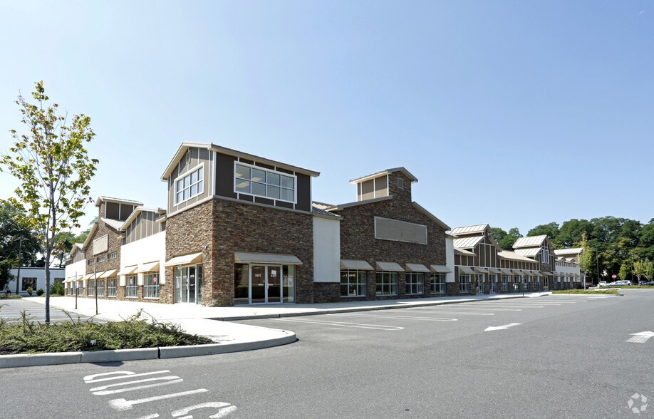 1710 Highway 35, Ocean, NJ for lease - Building Photo - Image 1 of 2