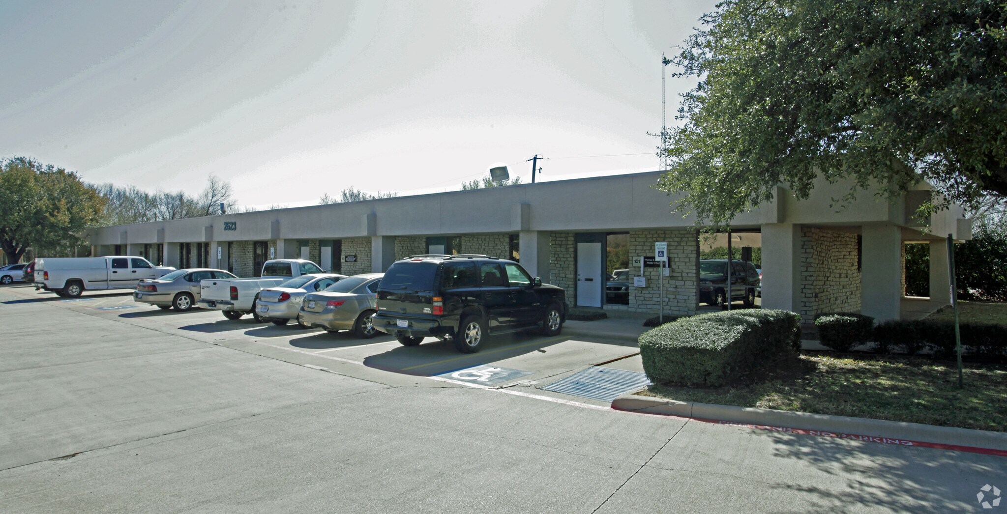 2623 Matlock Rd, Arlington, TX 76015 Matlock Professional Center