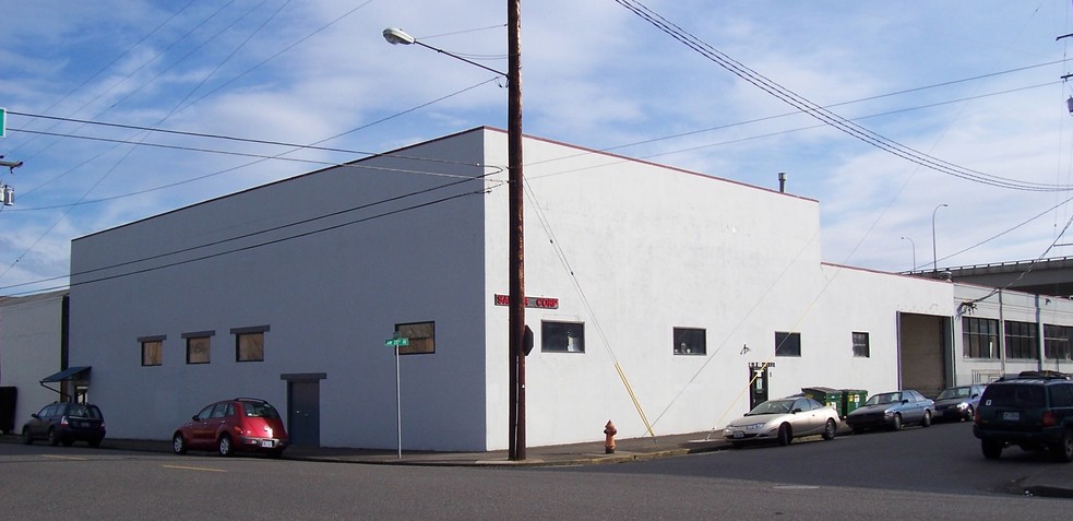 1991 NW Upshur St, Portland, OR for lease - Building Photo - Image 3 of 5