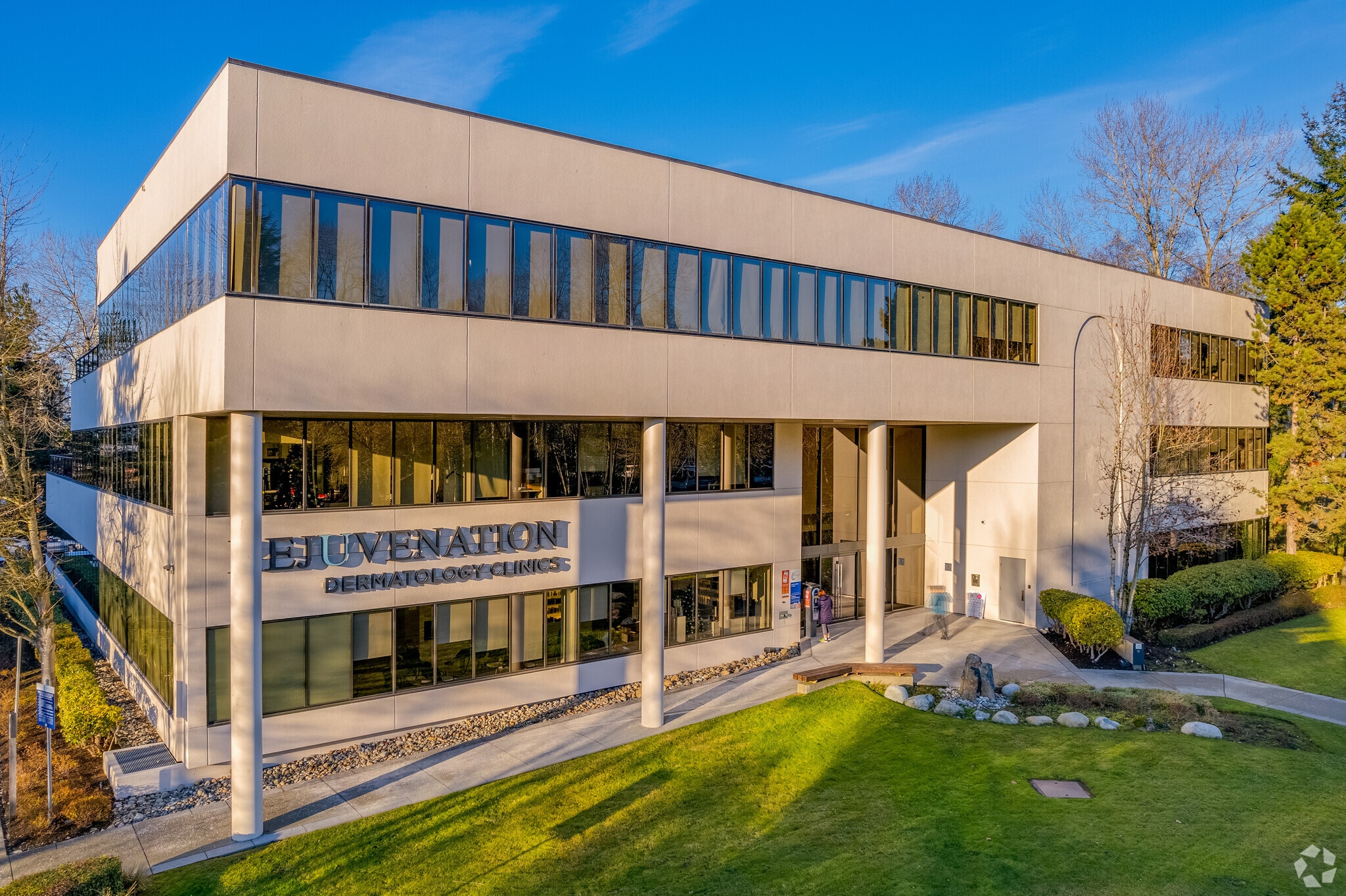 3185 Willingdon Green, Burnaby, BC for lease Building Photo- Image 1 of 6