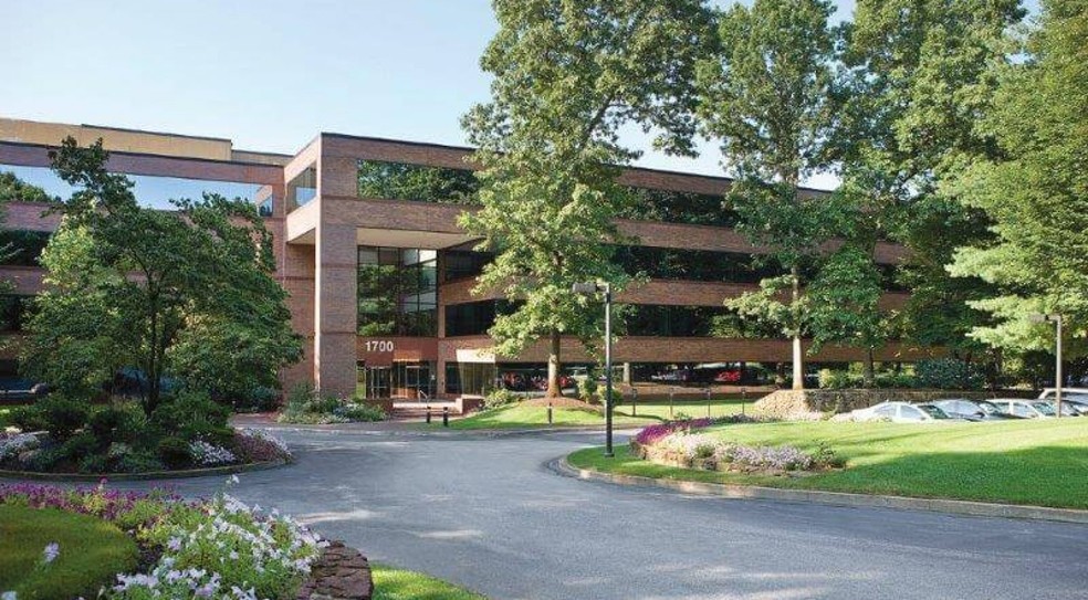 1700 West Park Dr, Westborough, MA for lease - Building Photo - Image 1 of 25