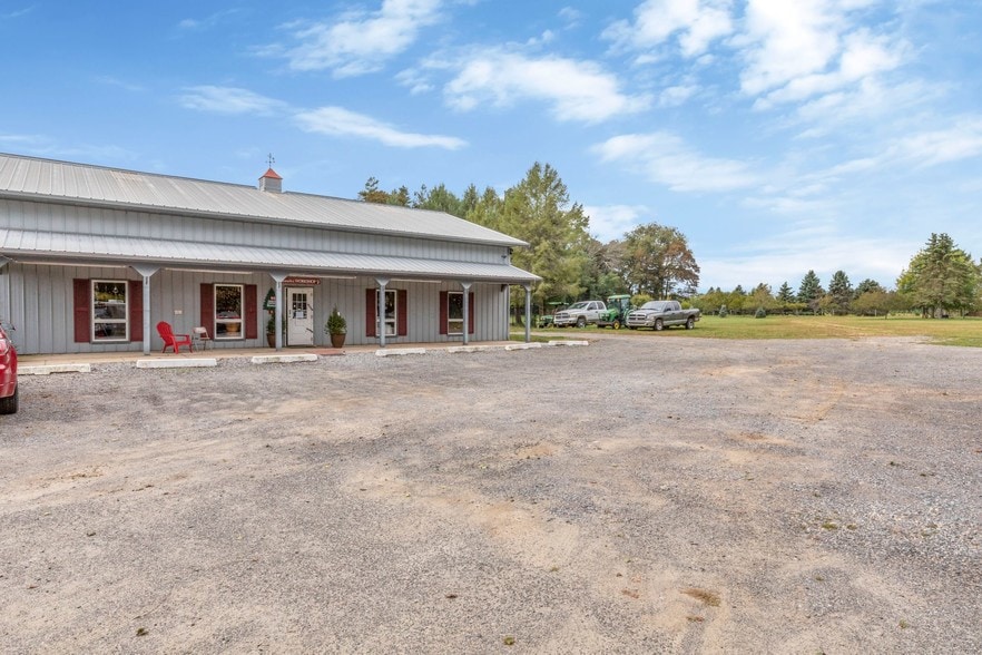 30105 Main Rd, Cutchogue, NY for sale - Other - Image 1 of 1