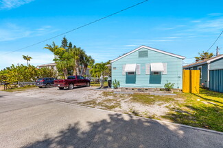 More details for 13207 3rd St E, Madeira Beach, FL - Multifamily for Sale