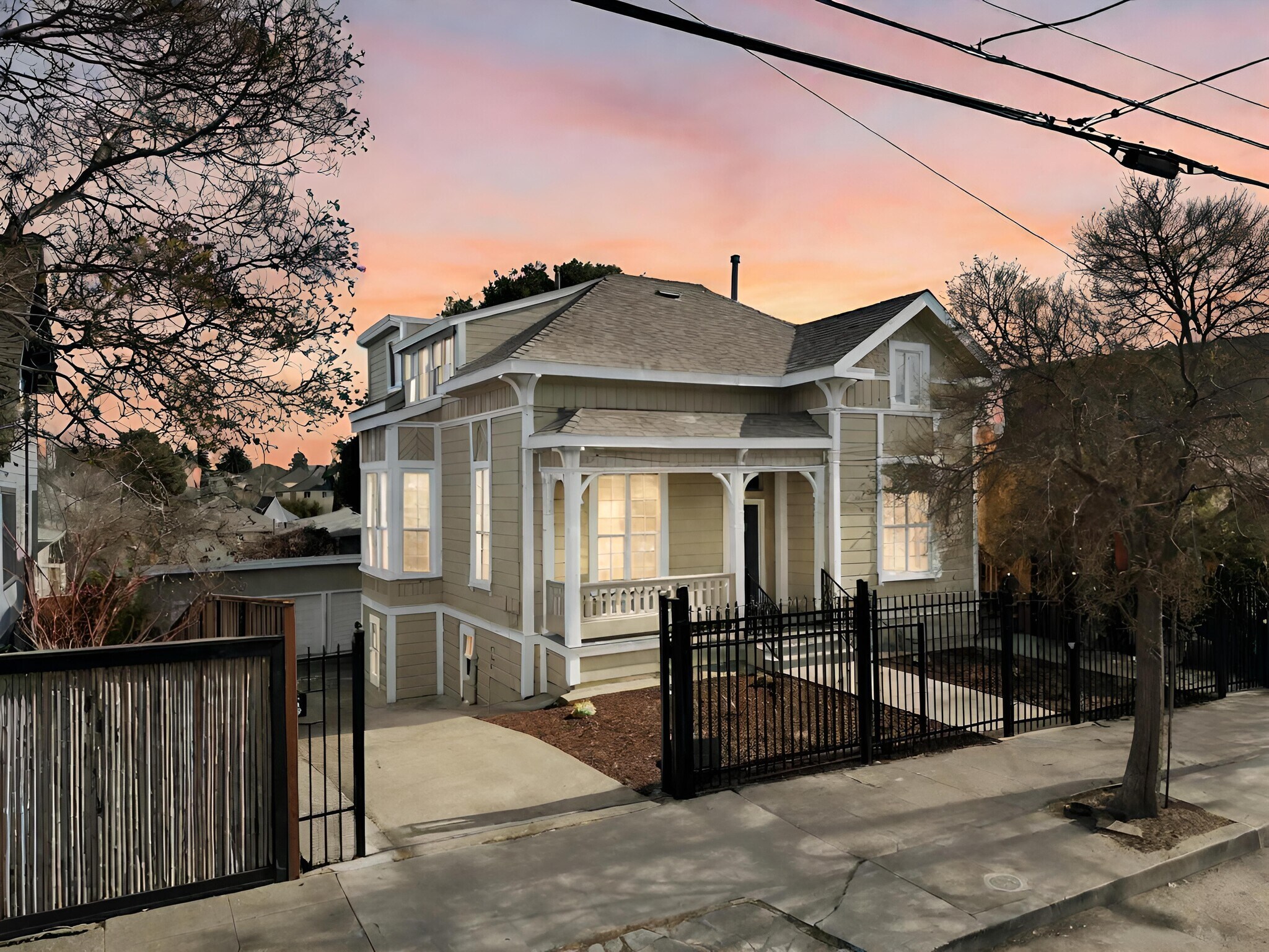 2228 7th Ave, Oakland, CA for sale Primary Photo- Image 1 of 1