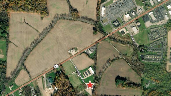 915 W Coshocton St, Johnstown, OH for lease - Primary Photo - Image 1 of 1