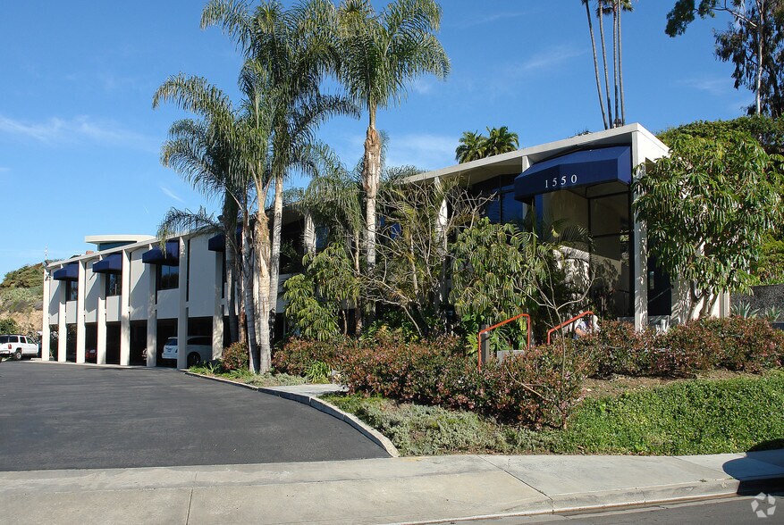 funeral homes in corona del mar ca