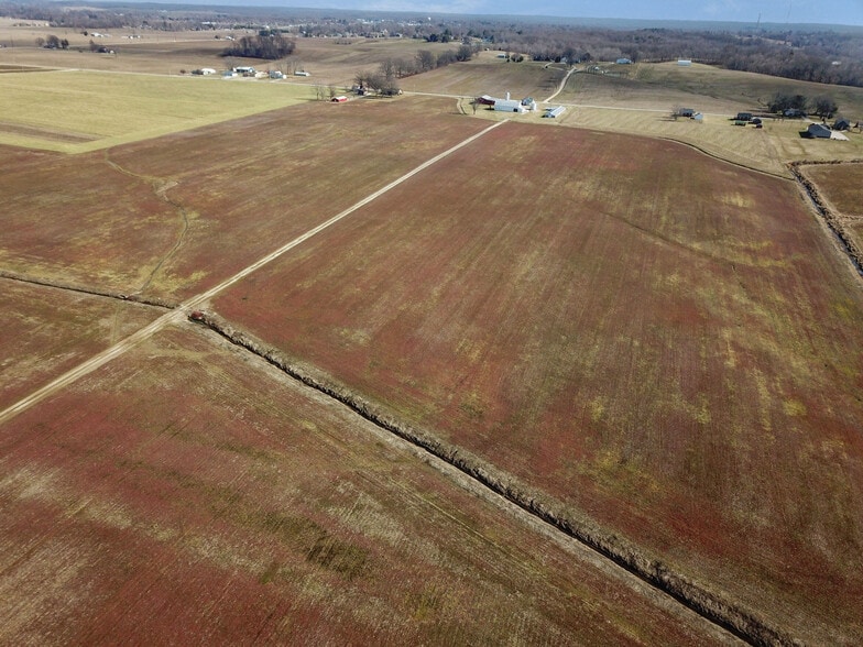 350 W, Jasper, IN for sale - Building Photo - Image 3 of 8