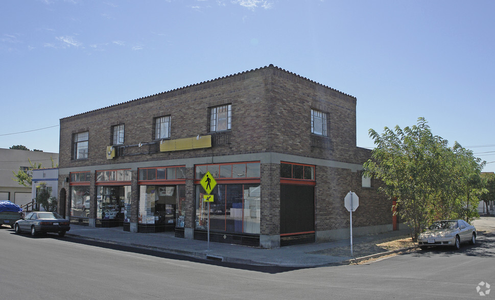 511 3rd St, Rodeo, CA for sale - Primary Photo - Image 1 of 19