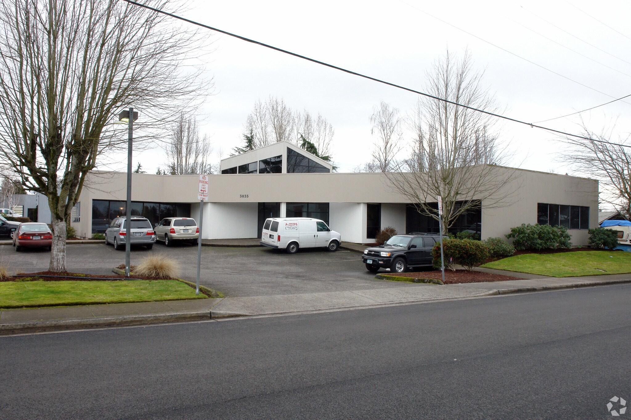 3835 SW 185th Ave, Aloha, OR for sale Primary Photo- Image 1 of 1