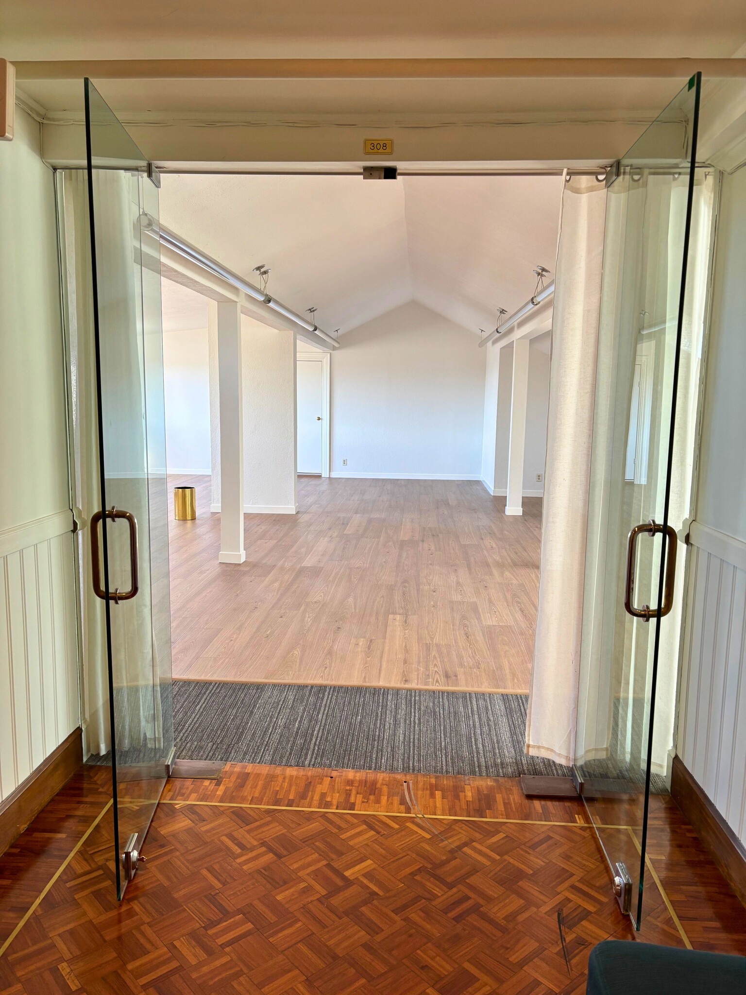 1801 Bush St, San Francisco, CA for lease Interior Photo- Image 1 of 6