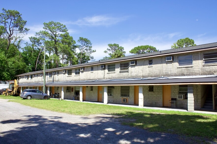 7710 NE Jacksonville Rd, Ocala, FL for sale - Building Photo - Image 3 of 16