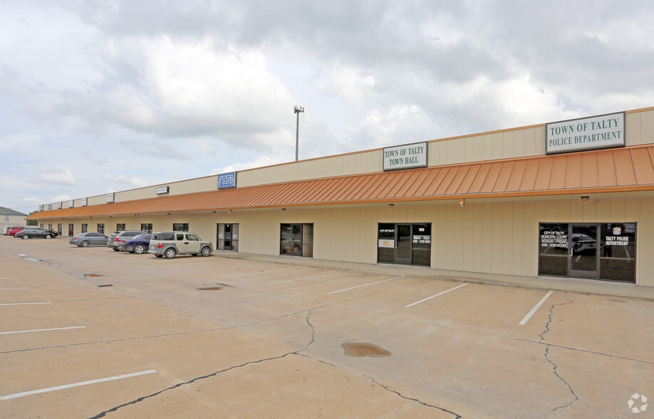 9558 Helms Trl, Forney, TX for lease - Building Photo - Image 2 of 5
