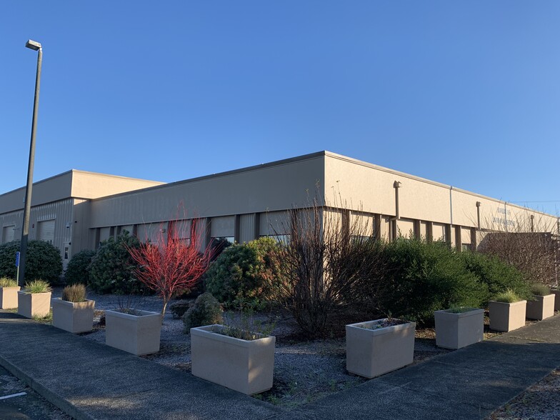 4610 3rd St, Tillamook, OR for lease - Building Photo - Image 3 of 7