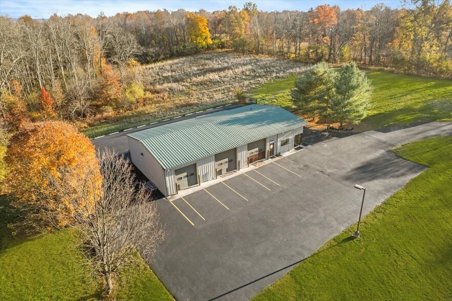 170 Neelytown Rd N, Montgomery, NY for lease - Building Photo - Image 1 of 27