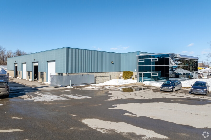 131 Rue De La Station, Laval, QC for lease - Building Photo - Image 2 of 3