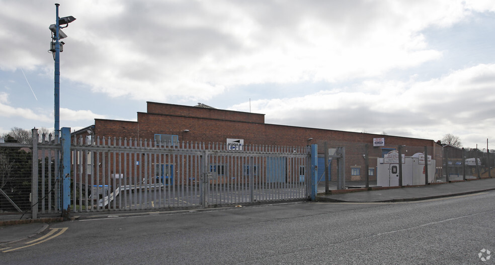 Rufford Rd, Stourbridge for lease - Building Photo - Image 2 of 4