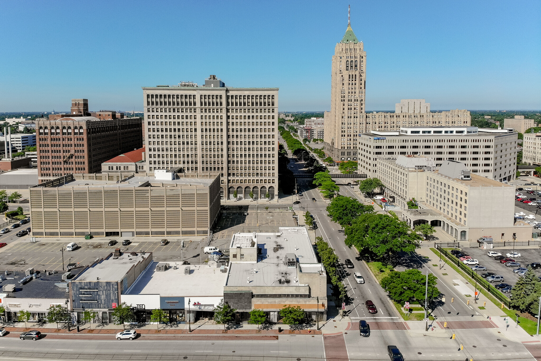 6561-6565 W Woodward Ave, Detroit, MI 48202 - F. W. Woolworth Building ...