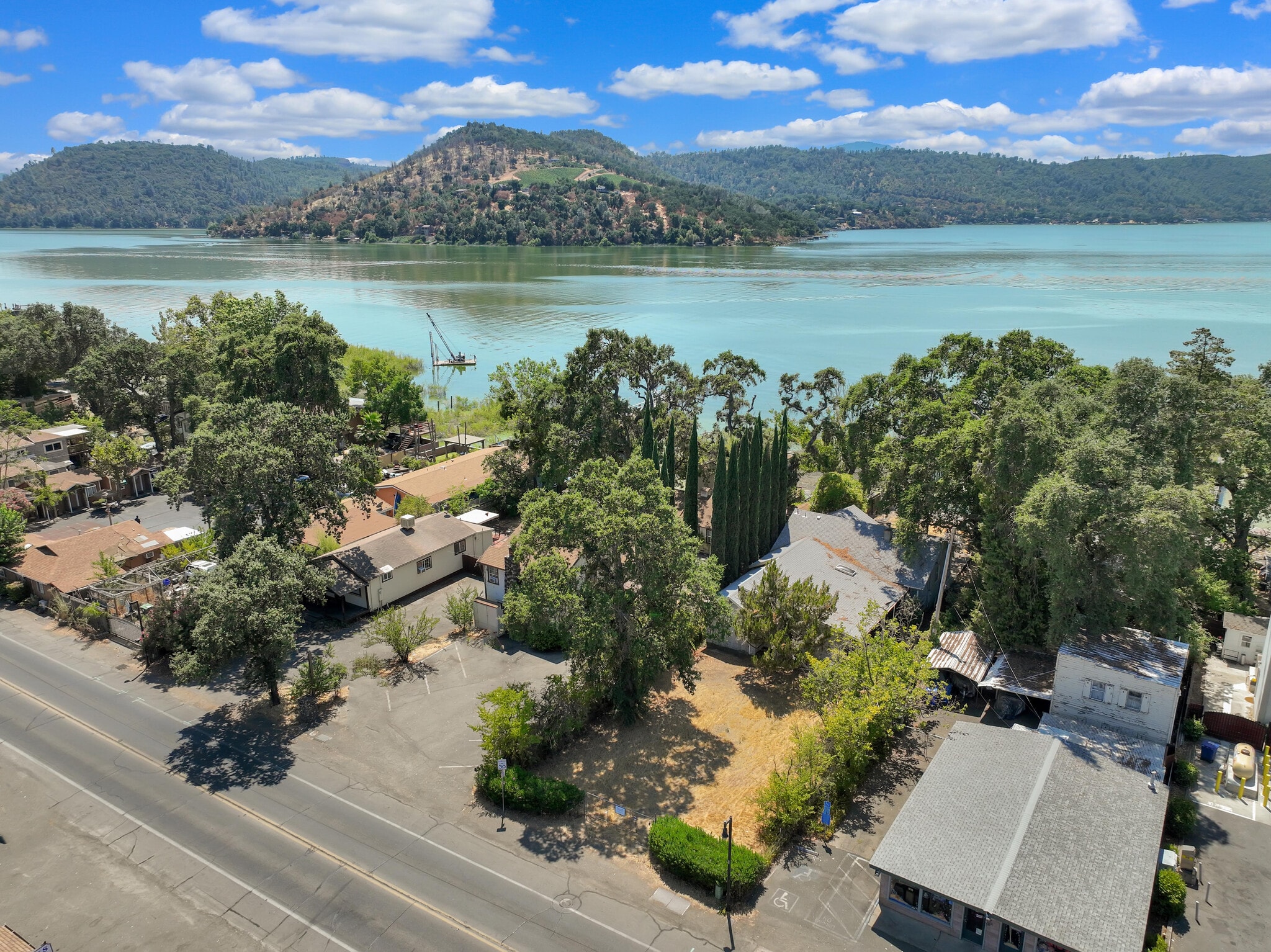 14097 Lakeshore Dr, Clearlake, CA for sale Building Photo- Image 1 of 25