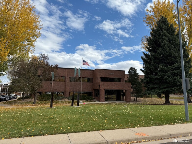 3350 Eastbrook Dr, Fort Collins, CO for lease - Building Photo - Image 2 of 6