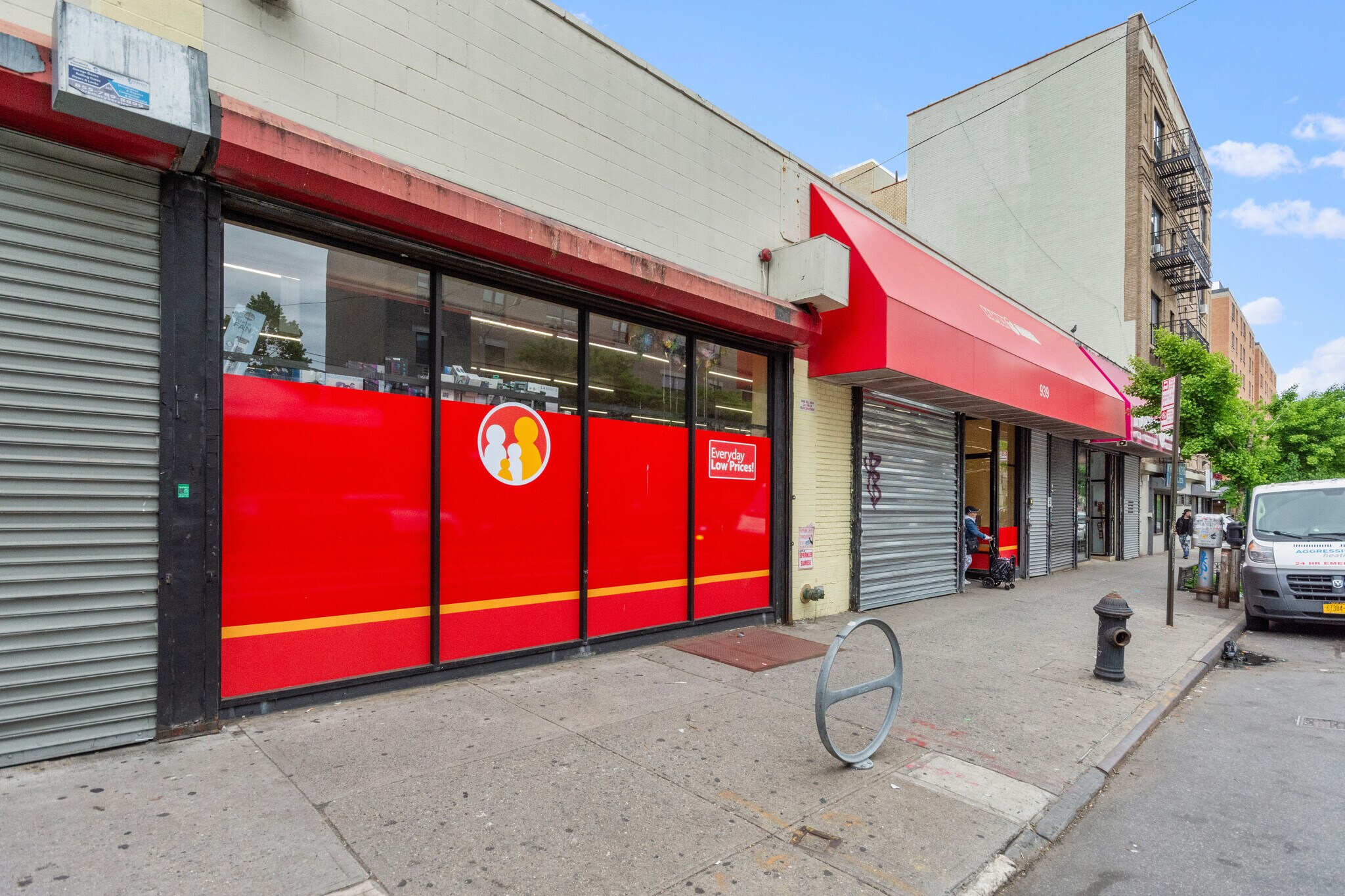 937-941 E Tremont Ave, Bronx, NY for sale Building Photo- Image 1 of 1