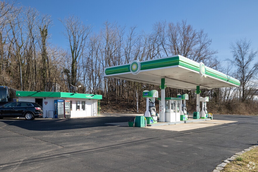 231 US-206, Bordentown, NJ for sale - Building Photo - Image 2 of 15