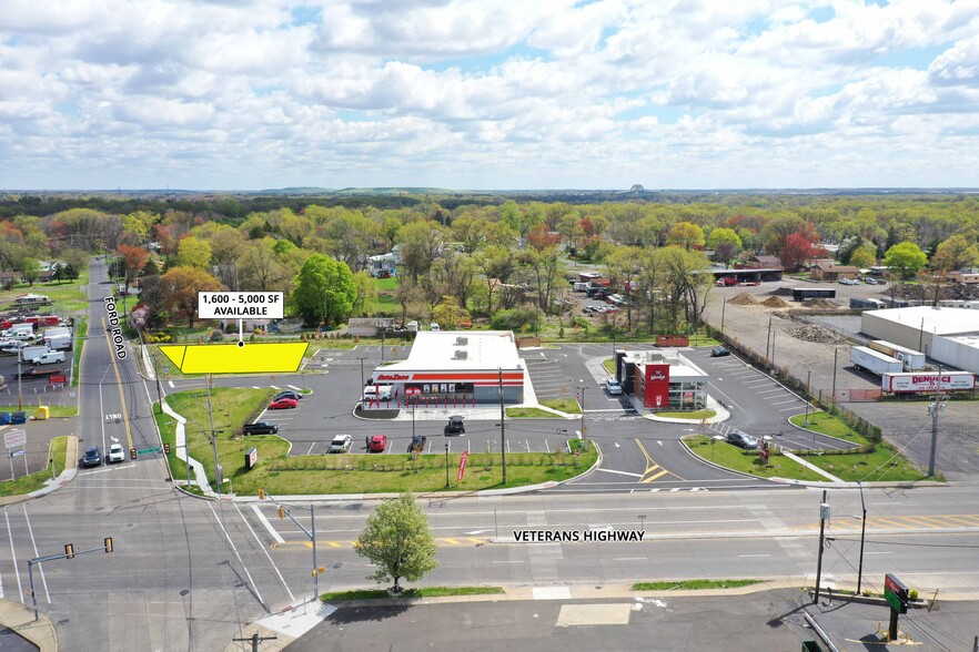 3020 Veterans Hwy, Bristol, PA for lease - Building Photo - Image 2 of 3