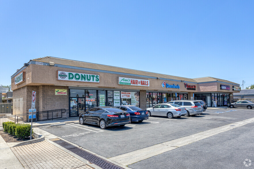 10948 Imperial Hwy, Norwalk, CA for lease - Building Photo - Image 1 of 3