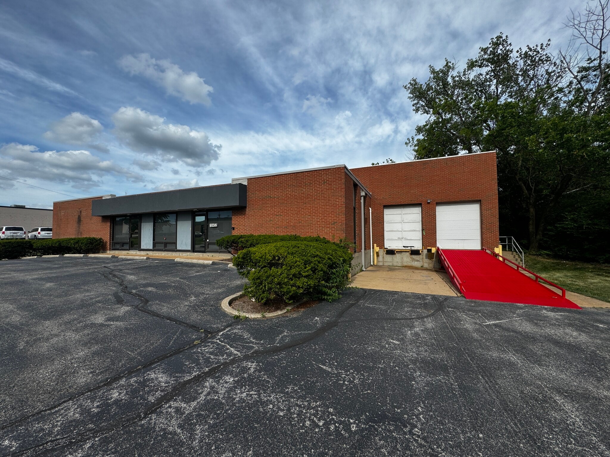 10450-10452 Baur Blvd, Olivette, MO for lease Interior Photo- Image 1 of 13
