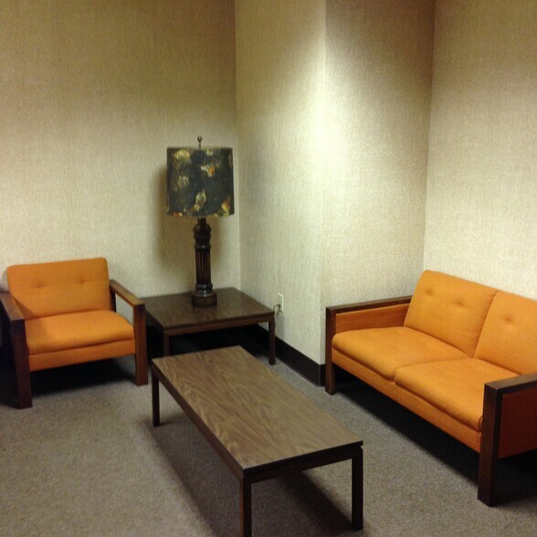 235 Terrace Ave, Huntington, WV for sale - Building Photo - Image 3 of 9