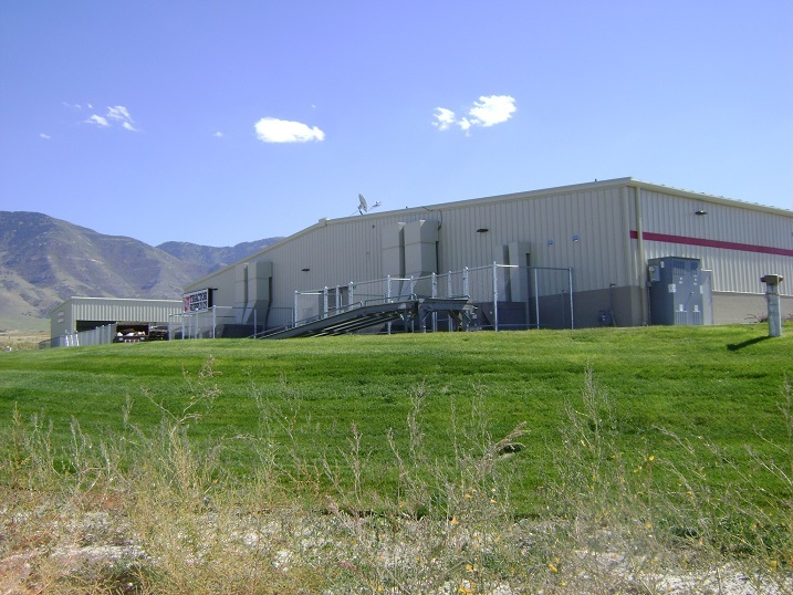 6880 N Beaman Way, Tooele, UT for sale - Building Photo - Image 3 of 5