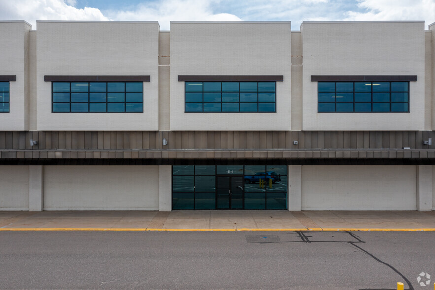 500 E 84th Ave, Thornton, CO for lease - Building Photo - Image 3 of 10