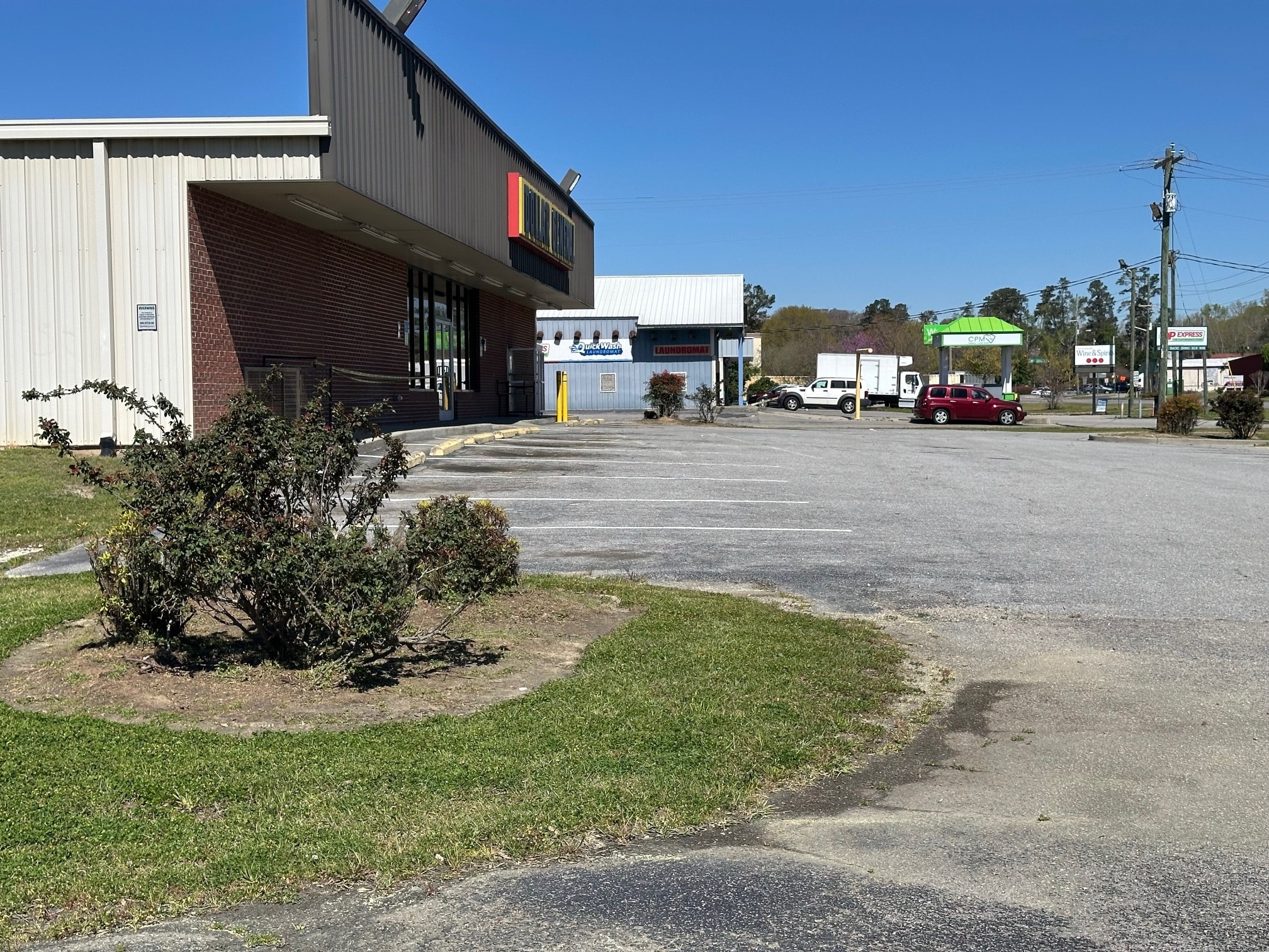 362 Stonewall Jackson Blvd, Orangeburg, SC for sale Interior Photo- Image 1 of 15