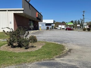 362 Stonewall Jackson Blvd, Orangeburg, SC for sale Interior Photo- Image 1 of 15