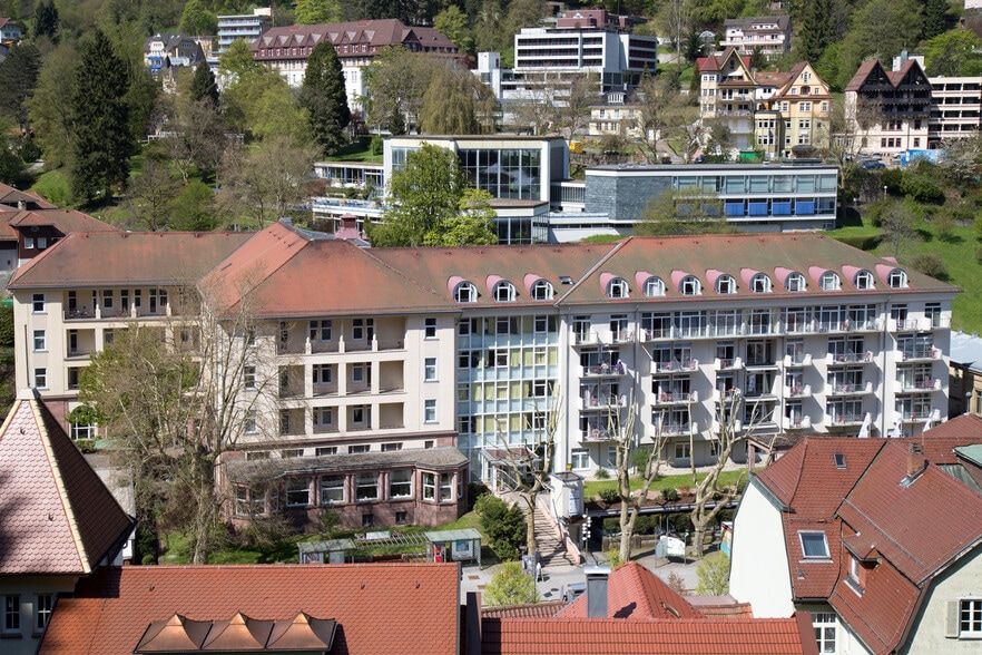 for sale - Building Photo - Image 2 of 7